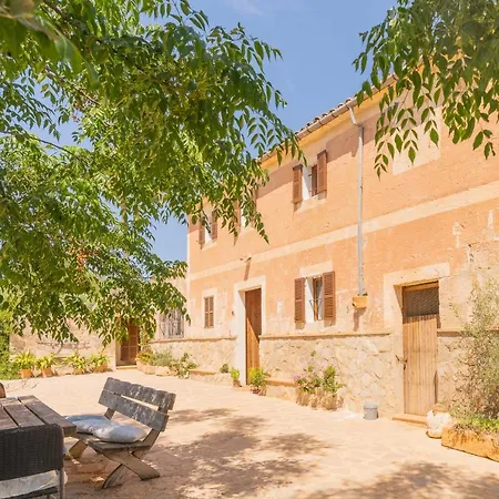 Dom wakacyjny Murtera- Traditional Country Manor House For 9 People 5 Bedrooms And 4 Bathrooms Near Sant Llorenc Manacor (Mallorca)