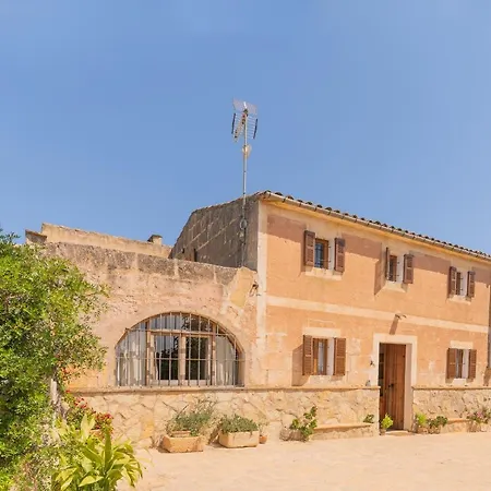 בית נופש Murtera- Traditional Country Manor House For 9 People 5 Bedrooms And 4 Bathrooms Near Sant Llorenc מנקור