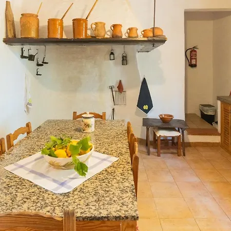 Murtera- Traditional Country Manor House For 9 People 5 Bedrooms And 4 Bathrooms Near Sant Llorenc *