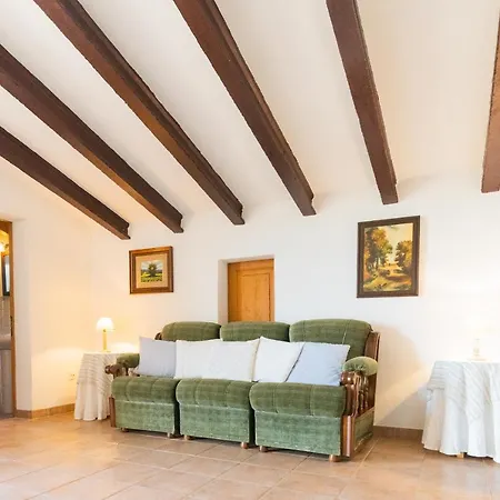 Murtera- Traditional Country Manor House For 9 People 5 Bedrooms And 4 Bathrooms Near Sant Llorenc בית נופש