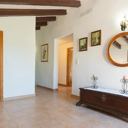 Murtera- Traditional Country Manor House For 9 People 5 Bedrooms And 4 Bathrooms Near Sant Llorenc בית נופש